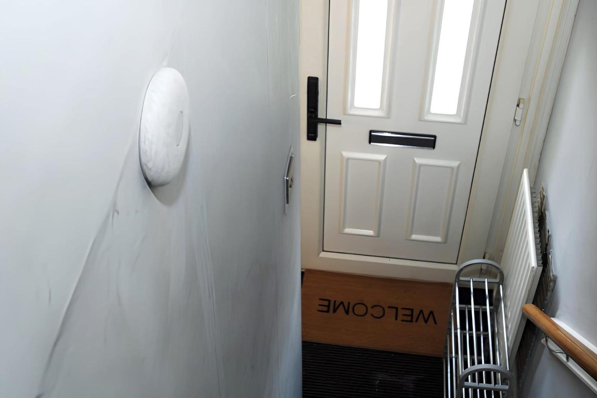 Holiday home 2Br House-Sleeps 5-Parking-Contractors & Families Birmingham
