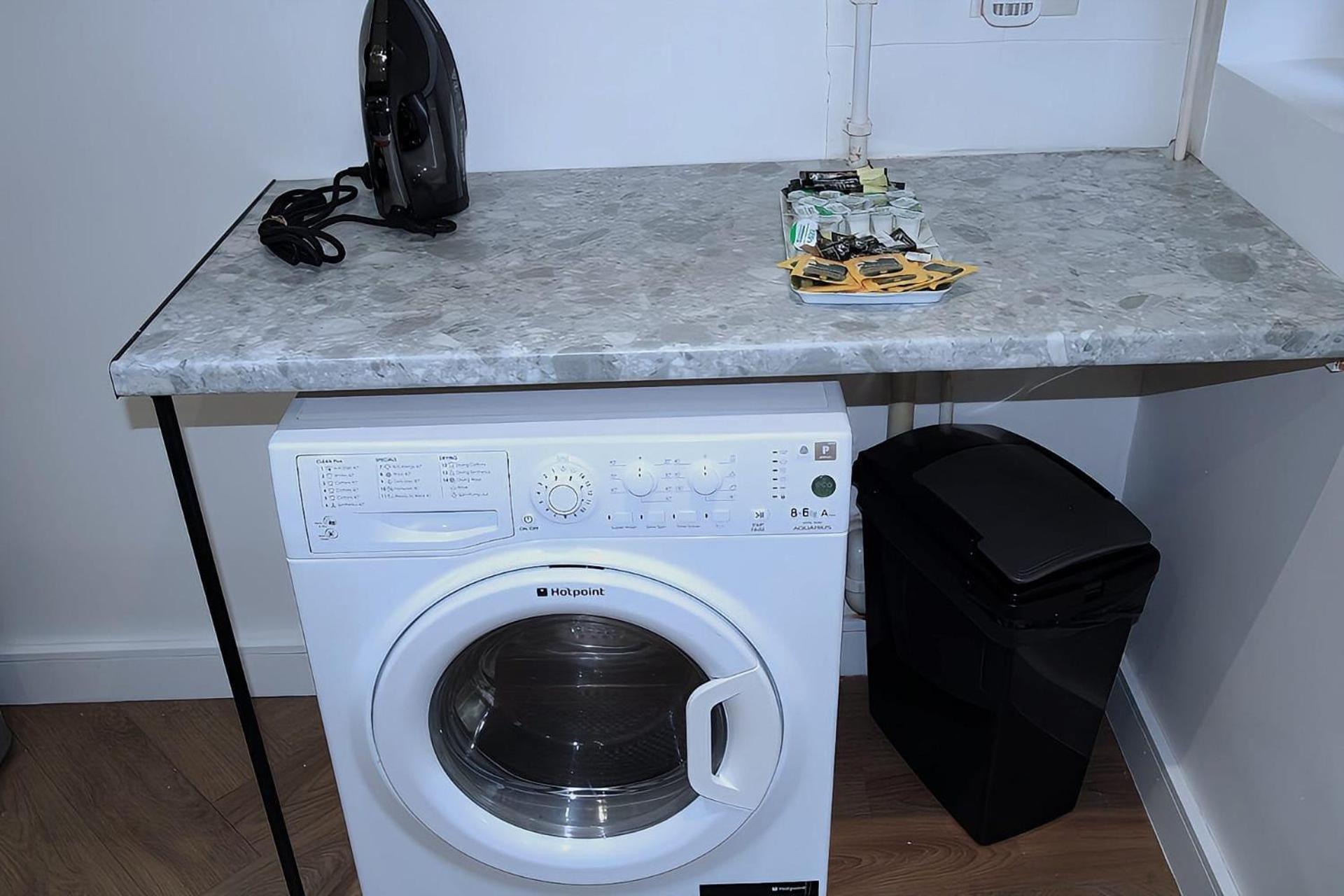2Br House-Sleeps 5-Parking-Contractors & Families Holiday home *